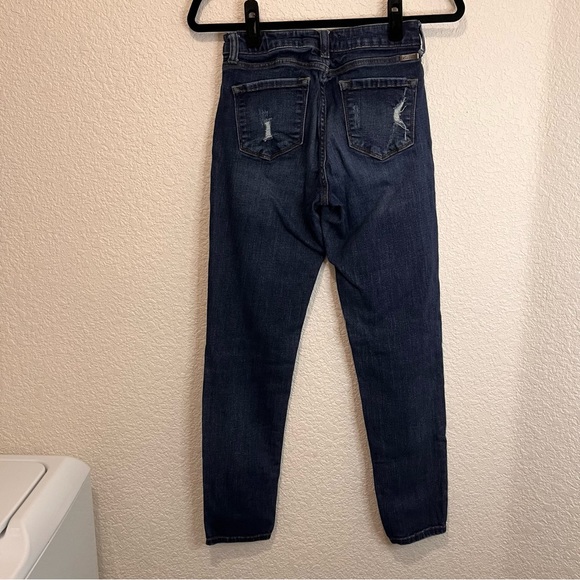 Kancan Mid Rise Super Skinny Jeans Dark Wash Distressed Womens Size 5/26 - Picture 3 of 10